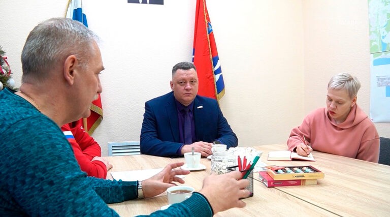 Представители ОНФ и профсоюзов региона встретились с доверенным лицом Владимира Путина