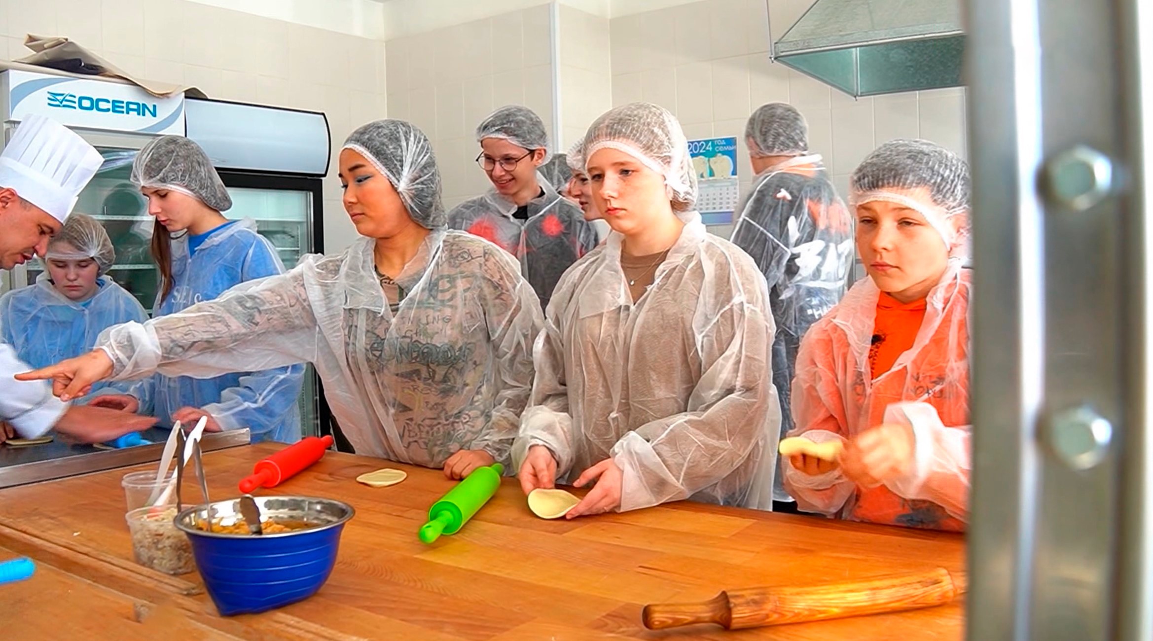 Расстегай с брусникой приготовили магаданские школьники
