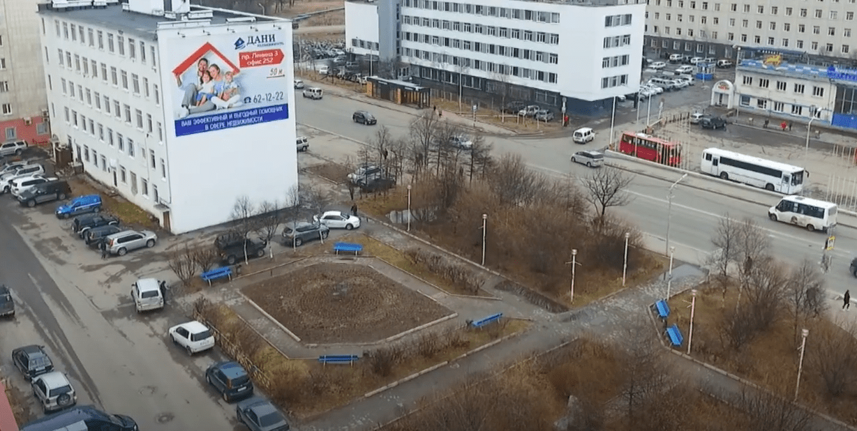 Магаданцы выбирают для реставрации сквер имени Воронова