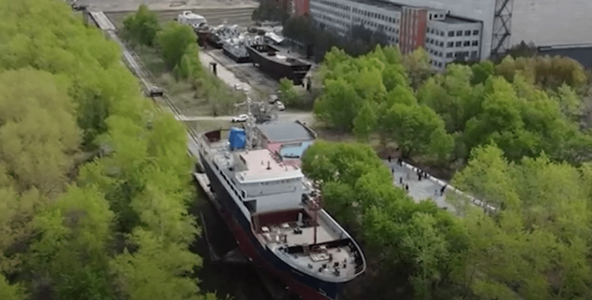 Новое краболовное судно компании Маг-Си Интернешнл  спустили на воду