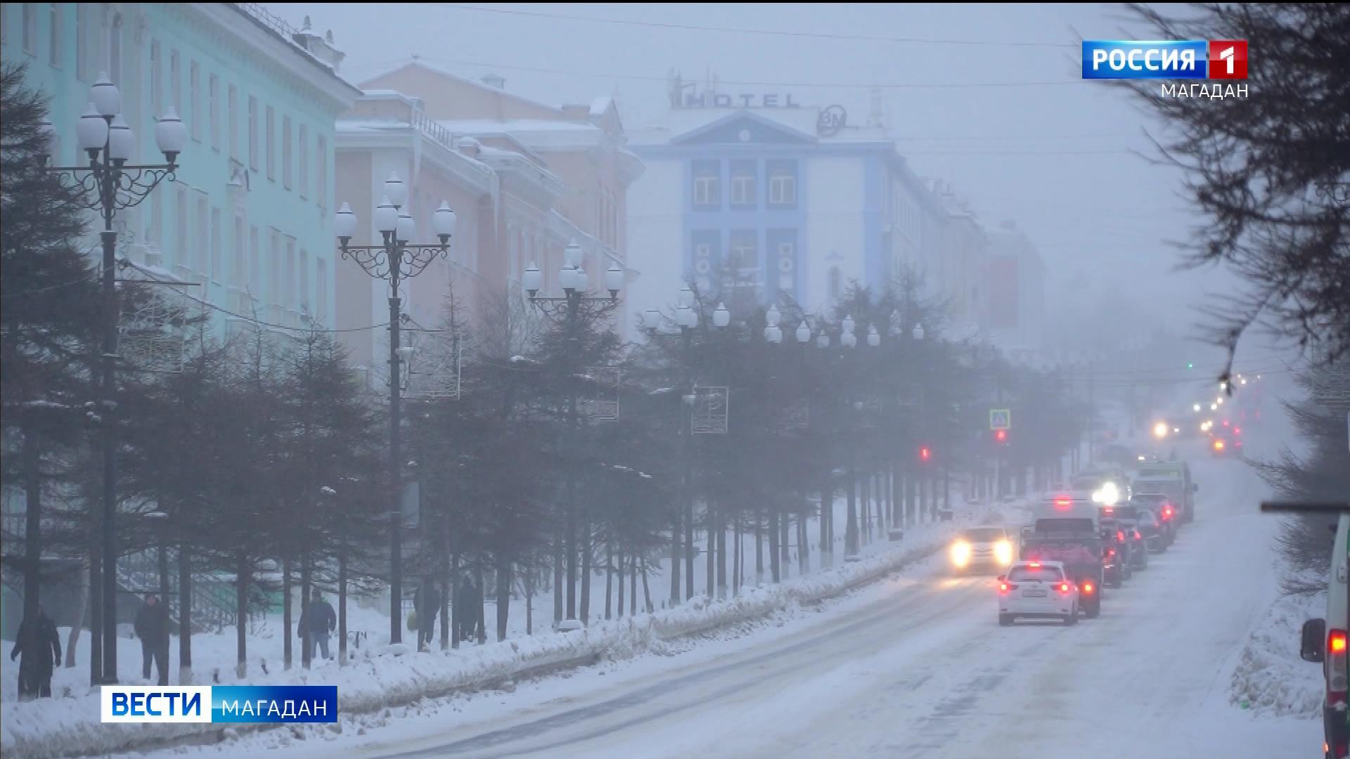 Магаданскую область засыпает снегом