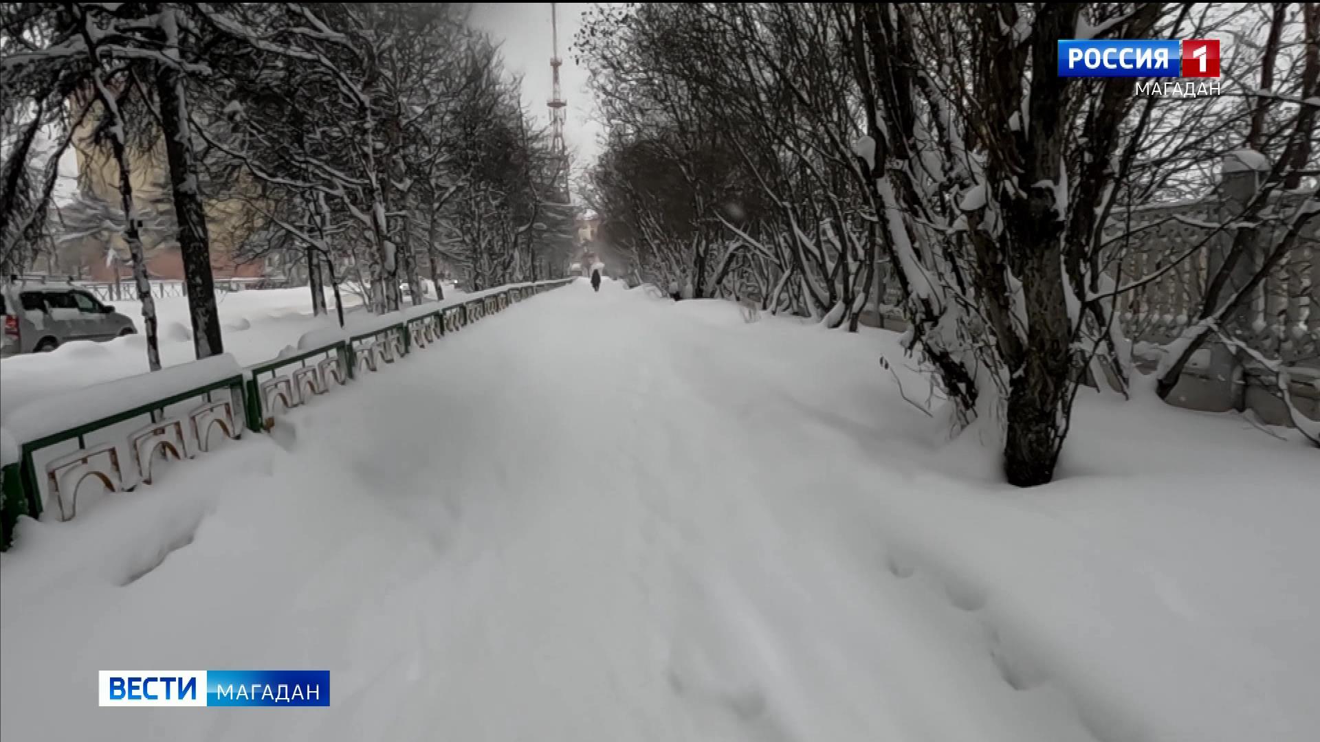 Аномально много снега выпало на Колыме